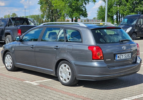 Toyota Avensis cena 14000 przebieg: 297111, rok produkcji 2006 z Wolbórz małe 106